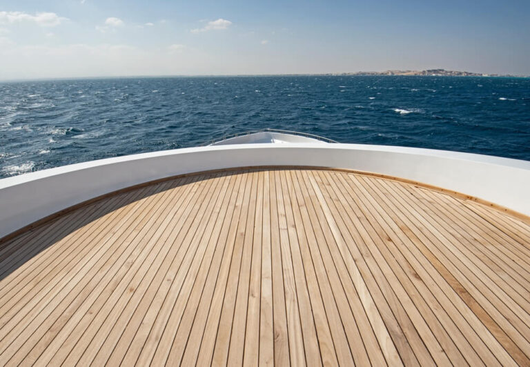 lodzie-sundeck
